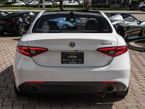 Used 2023 Alfa Romeo Giulia Sprint image 18