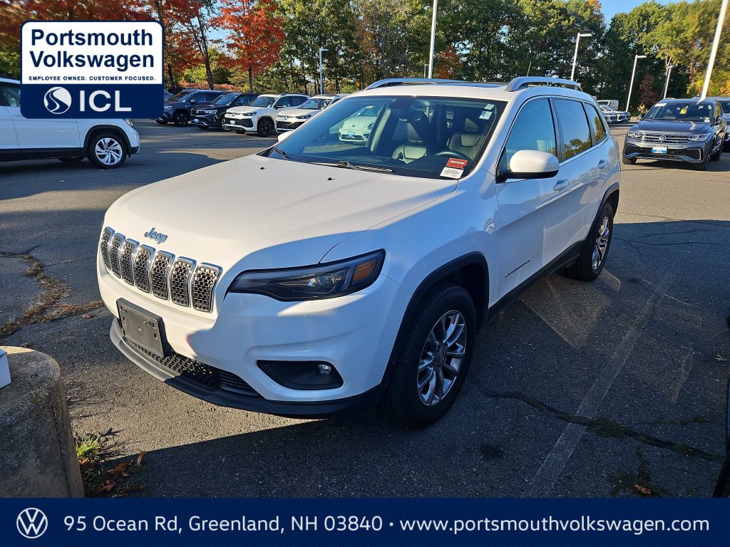 Used 2019 Jeep Cherokee Latitude Plus w/ Comfort/Convenience Group AWD/4WD image 1