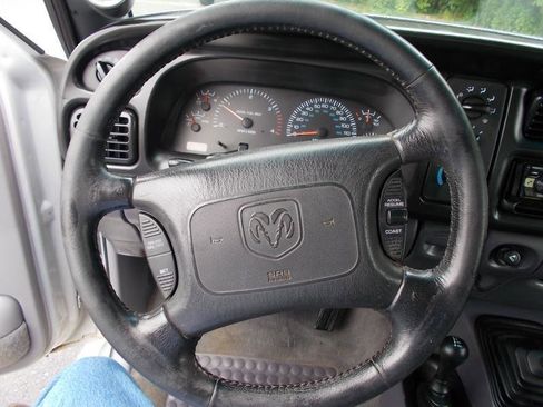 Used 2001 Dodge Ram 3500 Truck 4x4 Quad Cab image 34