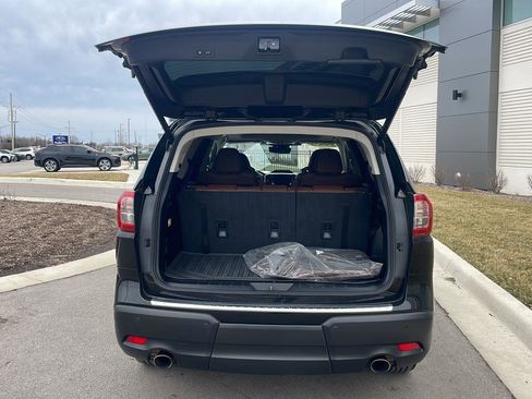 Certified 2023 Subaru Ascent Touring image 15