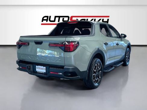 Used 2024 Hyundai Santa Cruz SEL AWD/4WD image 7