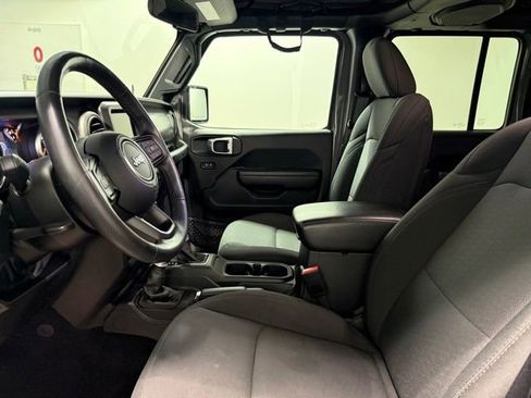 Used 2023 Jeep Wrangler Unlimited Sport AWD/4WD image 10
