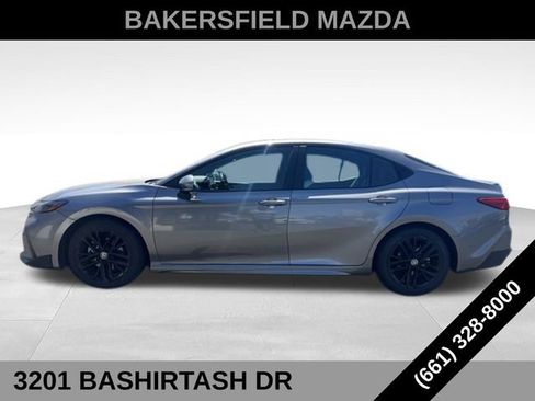 Used 2025 Toyota Camry SE FWD image 28