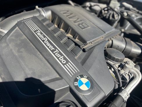 Used 2014 BMW 740i image 43