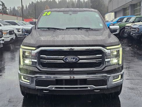 Used 2024 Ford F150 Lariat image 2
