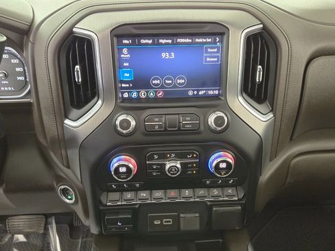 Used 2022 GMC Sierra 2500 Denali image 18