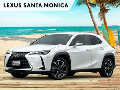 Used 2022 Lexus UX 200 w/ Accessory Package (Z2)