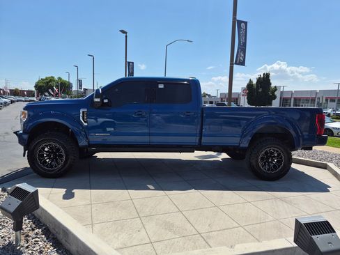 Used 2022 Ford F350 Lariat w/ Lariat Ultimate Package AWD/4WD image 8