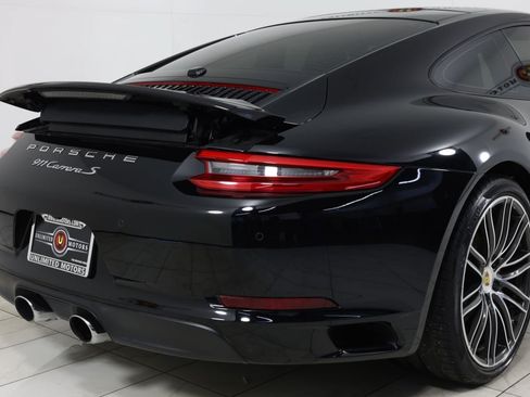 Used 2018 Porsche 911 Carrera S RWD image 40
