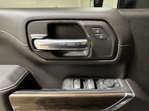 Used 2022 Chevrolet Silverado 2500 LT w/ Convenience Package image 20