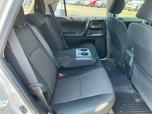 Used 2019 Toyota 4Runner TRD Off-Road AWD/4WD image 16