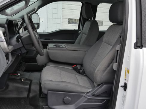 Certified 2023 Ford F350 XL image 3