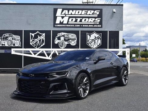 Used 2023 Chevrolet Camaro ZL1 image 1