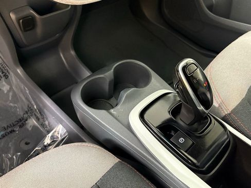 Used 2021 Chevrolet Bolt LT image 34