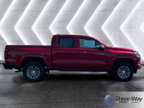 New 2026 Chevrolet Colorado LT w/ LT Convenience Package RWD image 6