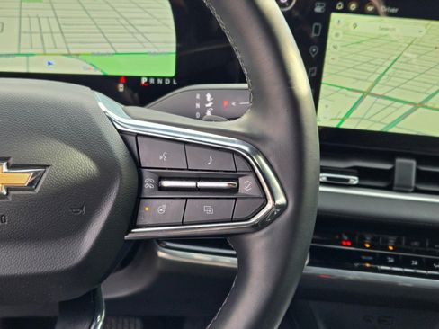 Certified 2025 Chevrolet Equinox LT image 26