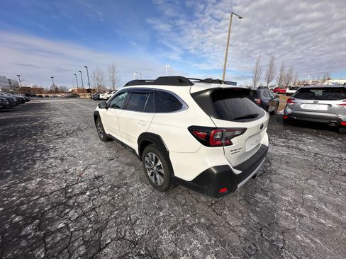 Used 2024 Subaru Outback Limited image 5