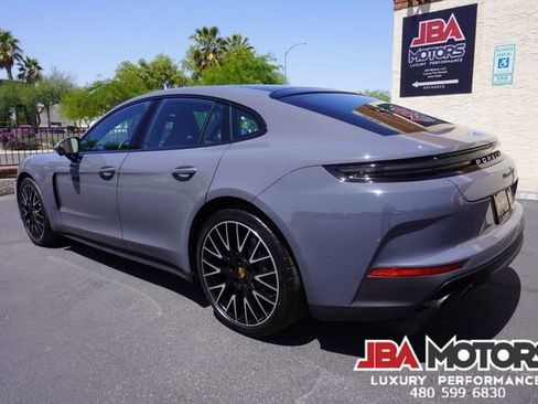 Used 2025 Porsche Panamera 4 image 44