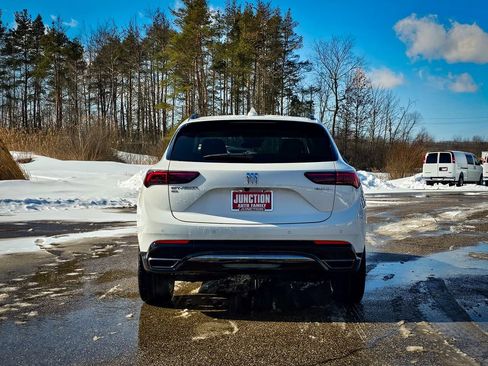 New 2026 Buick Envision Sport Touring AWD/4WD image 4