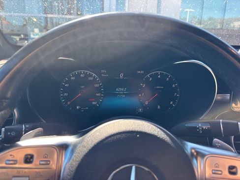 Used 2021 Mercedes-Benz GLC 300 4MATIC Coupe image 9