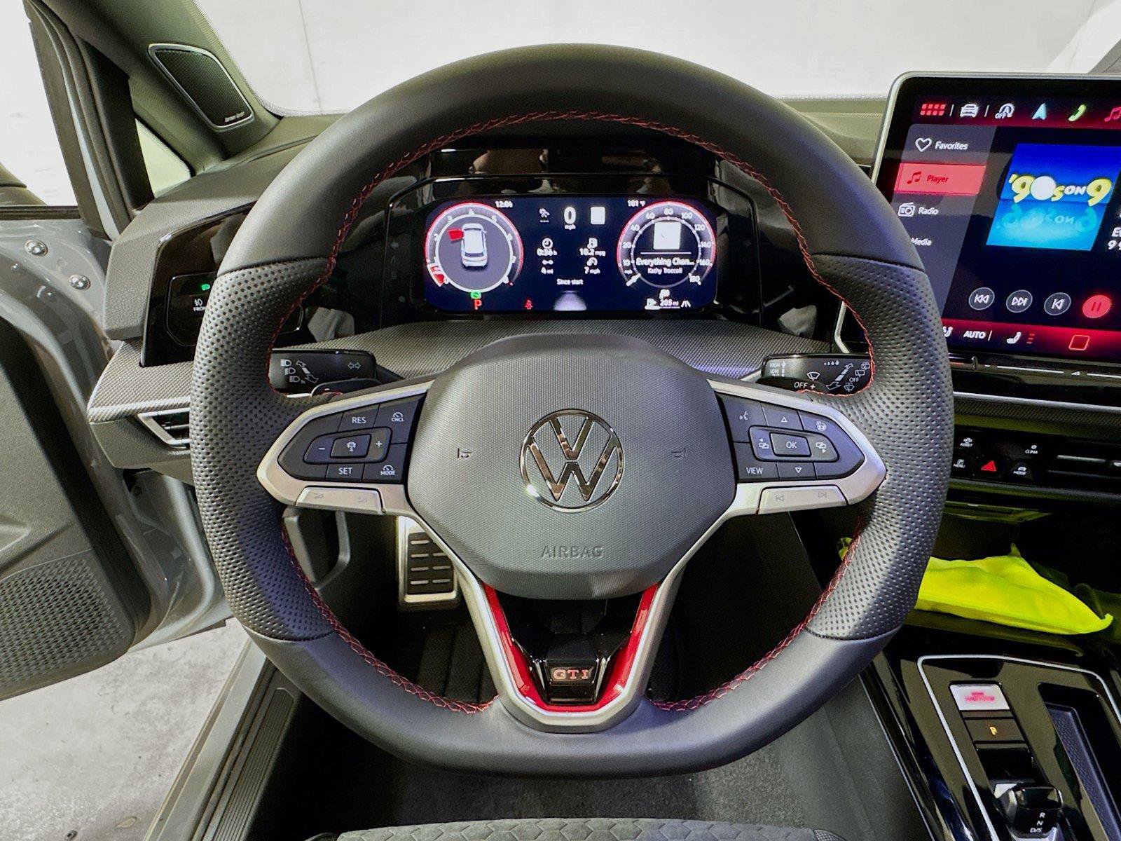 New 2026 Volkswagen Golf SE FWD image 6