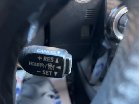 Certified 2022 Toyota 4Runner TRD Off-Road Premium image 36