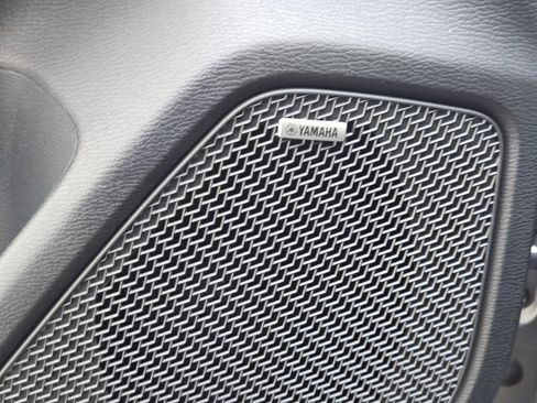 New 2026 Mitsubishi Outlander SEL image 19