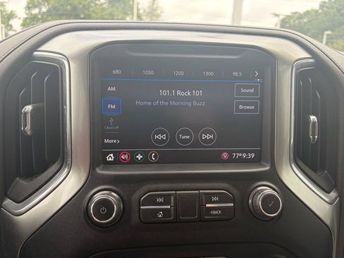 Used 2020 Chevrolet Silverado 2500 LT w/ Fleet Comfort Package AWD/4WD image 29