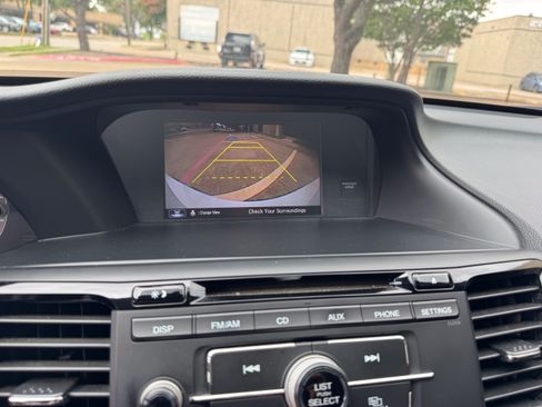 Used 2017 Honda Accord Sport image 19