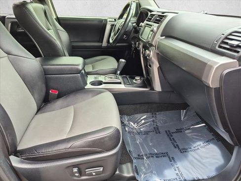 Used 2018 Toyota 4Runner SR5 Premium AWD/4WD image 21