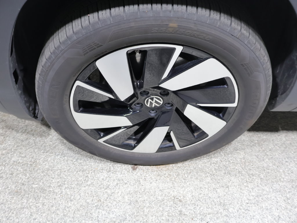 Used 2026 Volkswagen Atlas Cross Sport SE AWD/4WD image 9