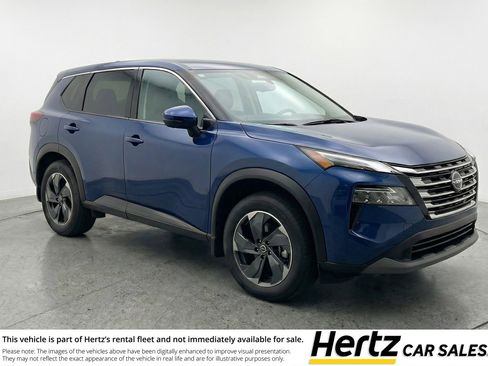 Used 2025 Nissan Rogue SV FWD image 1