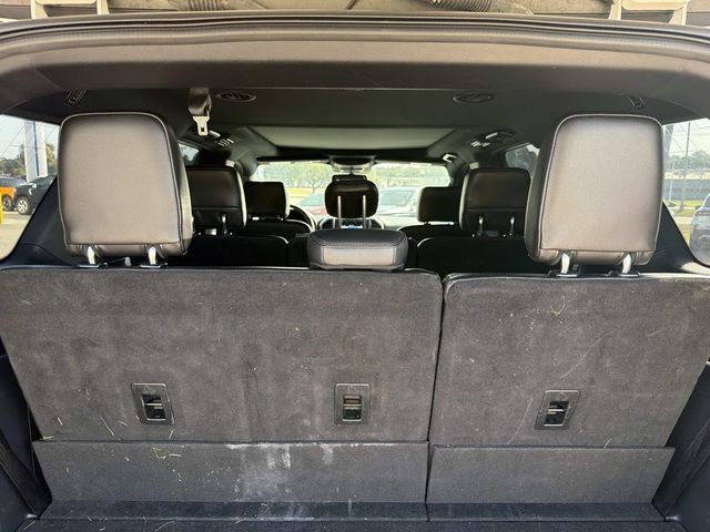 Used 2019 Ford Expedition XLT w/ Equipment Group 202A RWD image 20