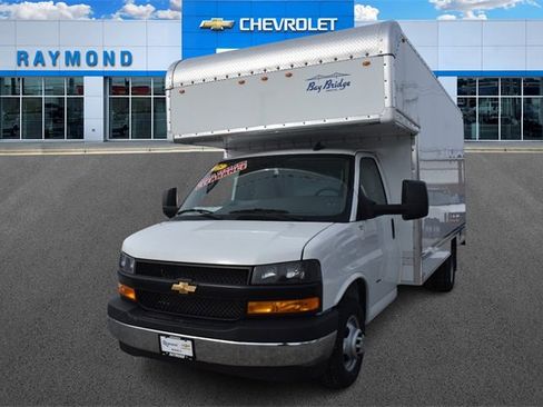 New 2025 Chevrolet Express 3500 w/ Power Convenience Package image 8