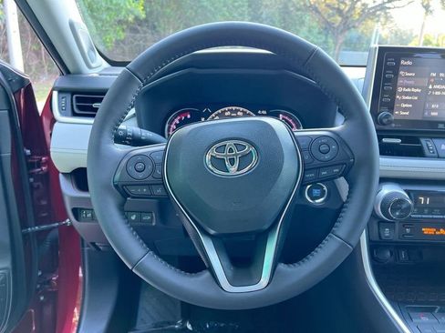 Used 2020 Toyota RAV4 Limited w/ Limited Grade Weather Package image 9