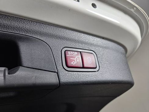 Certified 2026 Mercedes-Benz GLE 350 4MATIC image 10
