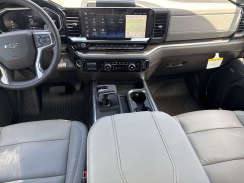 New 2026 Chevrolet Silverado 1500 RST w/ RST All Star Premium Package AWD/4WD image 15