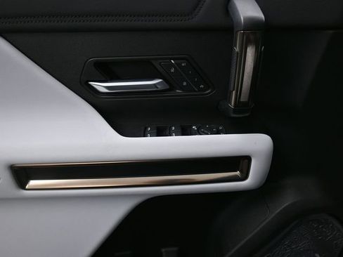 Used 2024 GMC Hummer EV 3X w/ Omega Edition image 13