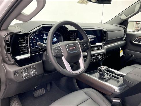 New 2026 GMC Sierra 1500 SLT w/ SLT Convenience Package image 4