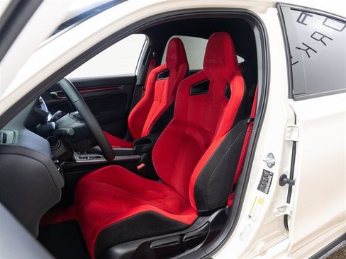 Used 2023 Honda Civic Type R image 18