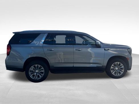 Used 2023 GMC Yukon Denali AWD/4WD image 14