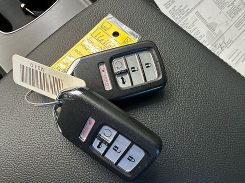 Used 2019 Honda Accord Sport image 41