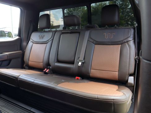 Used 2025 Ford F350 King Ranch AWD/4WD image 9