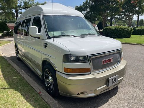 Used 2013 GMC Savana 2500 Extended RWD image 7