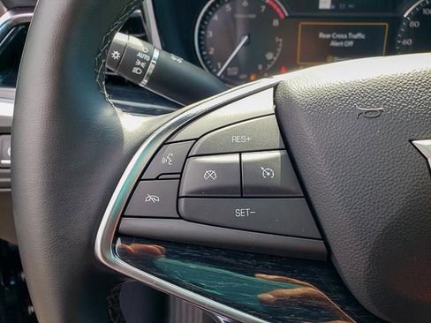 Used 2025 Cadillac XT5 Premium Luxury image 21