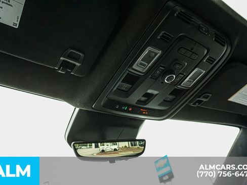 Used 2024 Cadillac Escalade ESV V AWD/4WD image 70