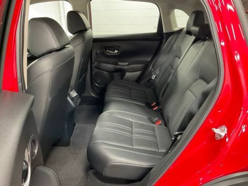 Certified 2023 Honda HR-V EX-L image 11