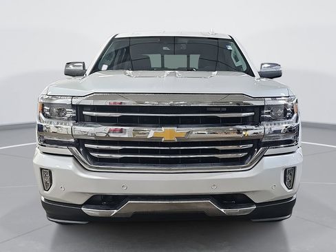 Used 2018 Chevrolet Silverado 1500 High Country image 10