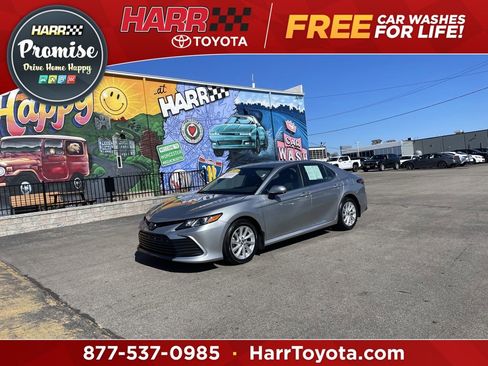 Used 2023 Toyota Camry LE image 1