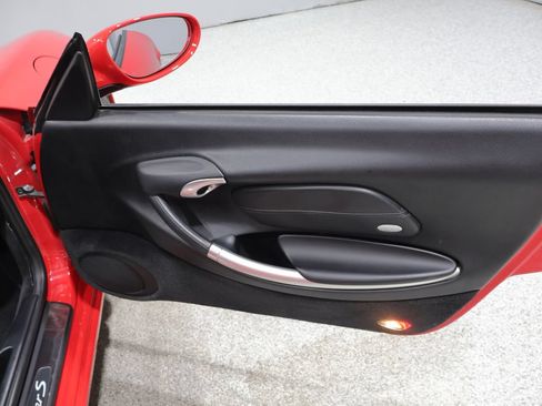 Used 2001 Porsche Boxster S RWD image 17